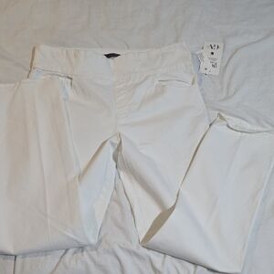 Gloria Vanderbilt White Straight Leg Pants